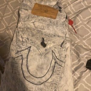Size 28 true religion jeans